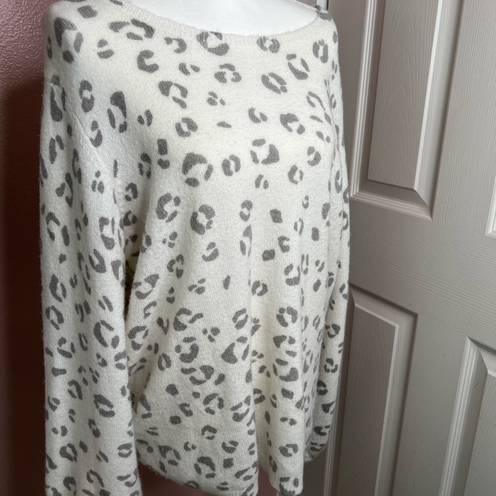 Women’s White Leopard Sweater